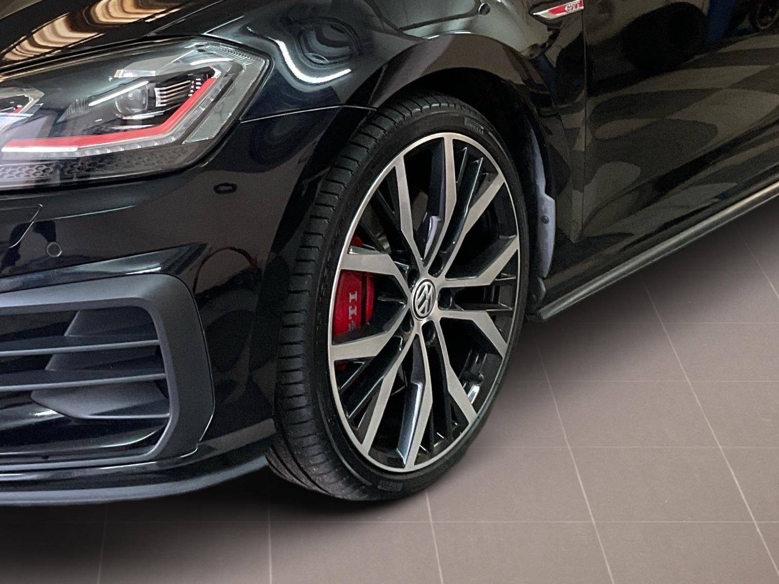 Volkswagen Golf VII GTI Performance, Diff.,Led,Navi,DYNAUD