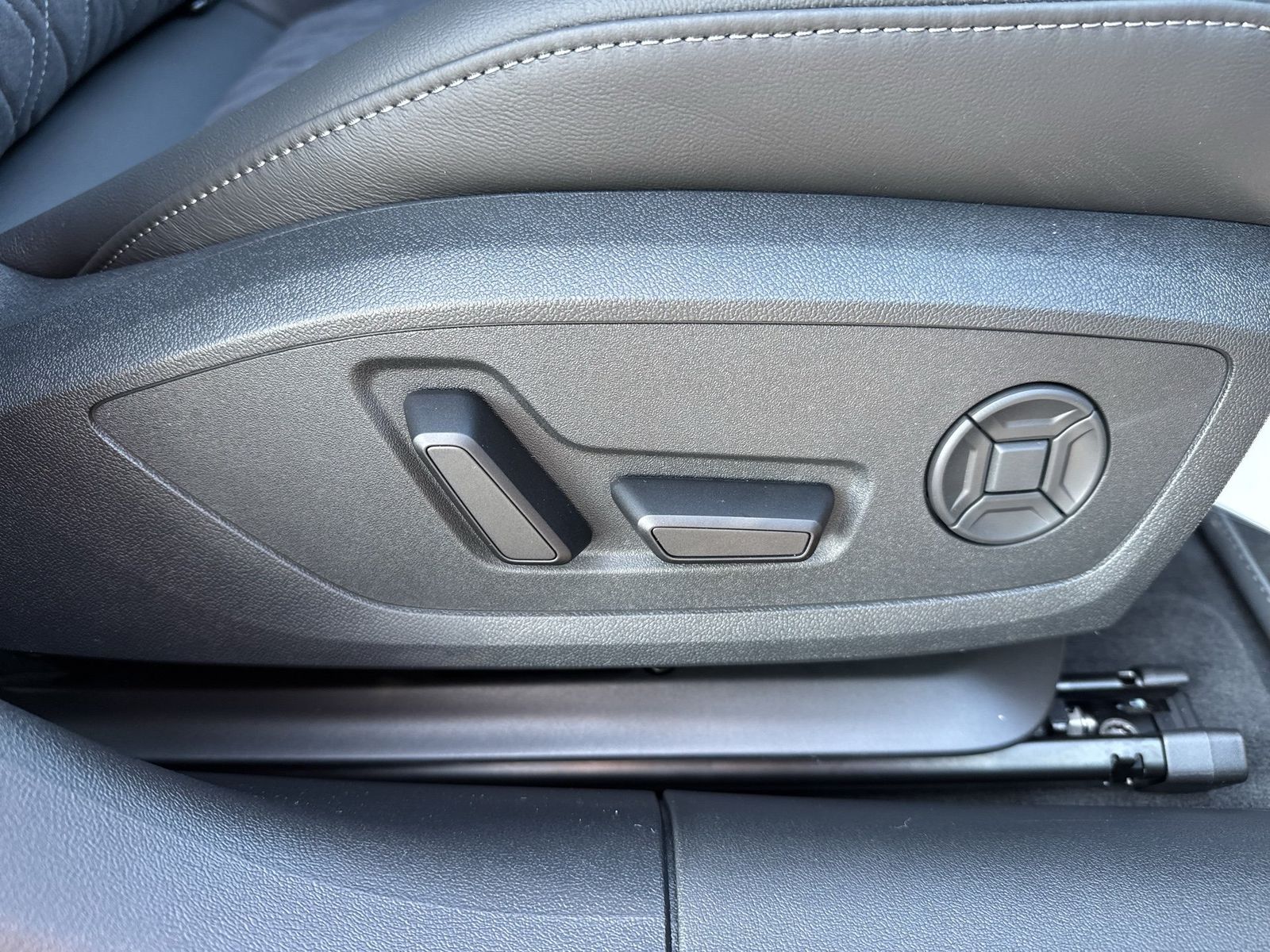Audi A6 - Bild 18