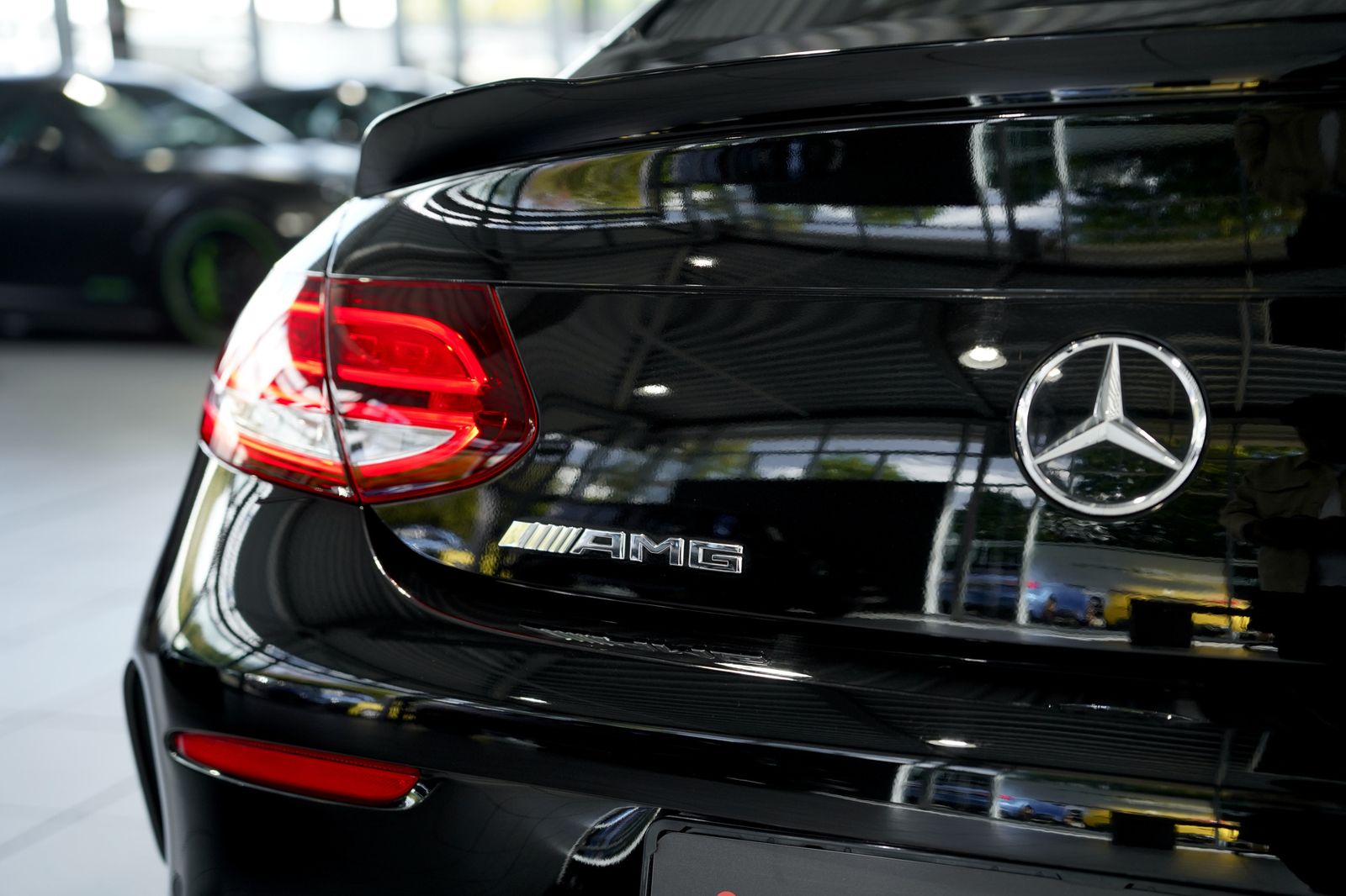 Mercedes Benz C 63 Amg