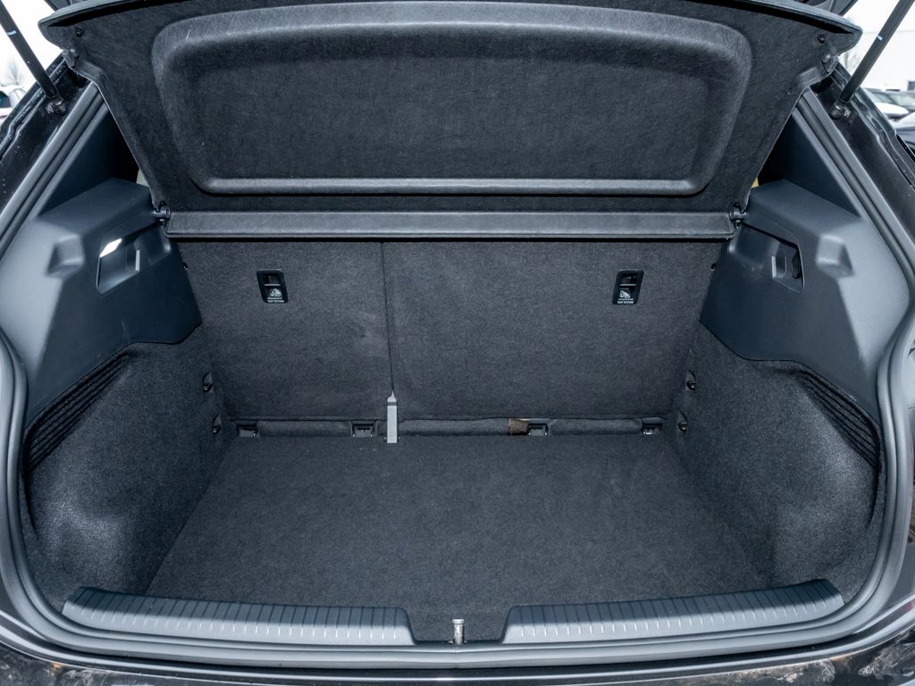 Cupra Born - Bild 12