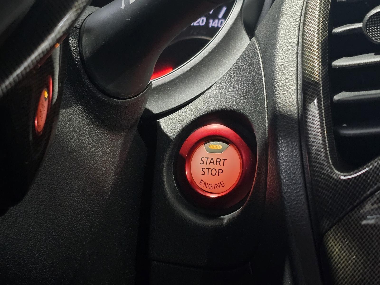 Nissan Juke Nismo RS 4x4 Navi DAB TempomatKamera 