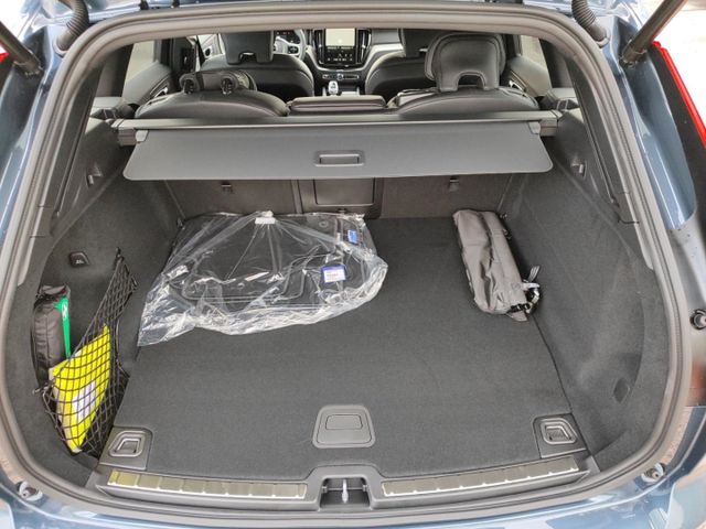 VOLVO XC 60 (Bild 12 von Array)