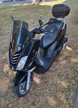 Peugeot Citystar 200i - ROLLER 200