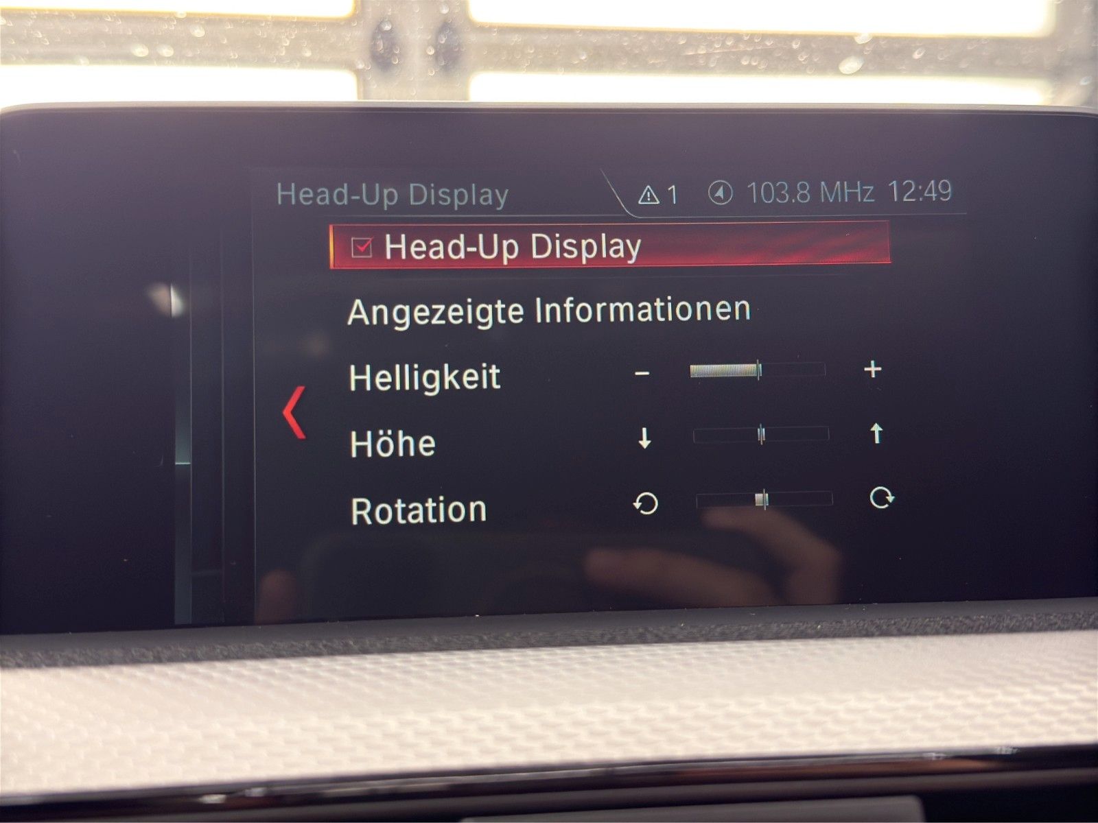 Fahrzeugabbildung BMW 318d MSport*Pano*LED*RFK*Bhz-Lenkrad*Head-Up*