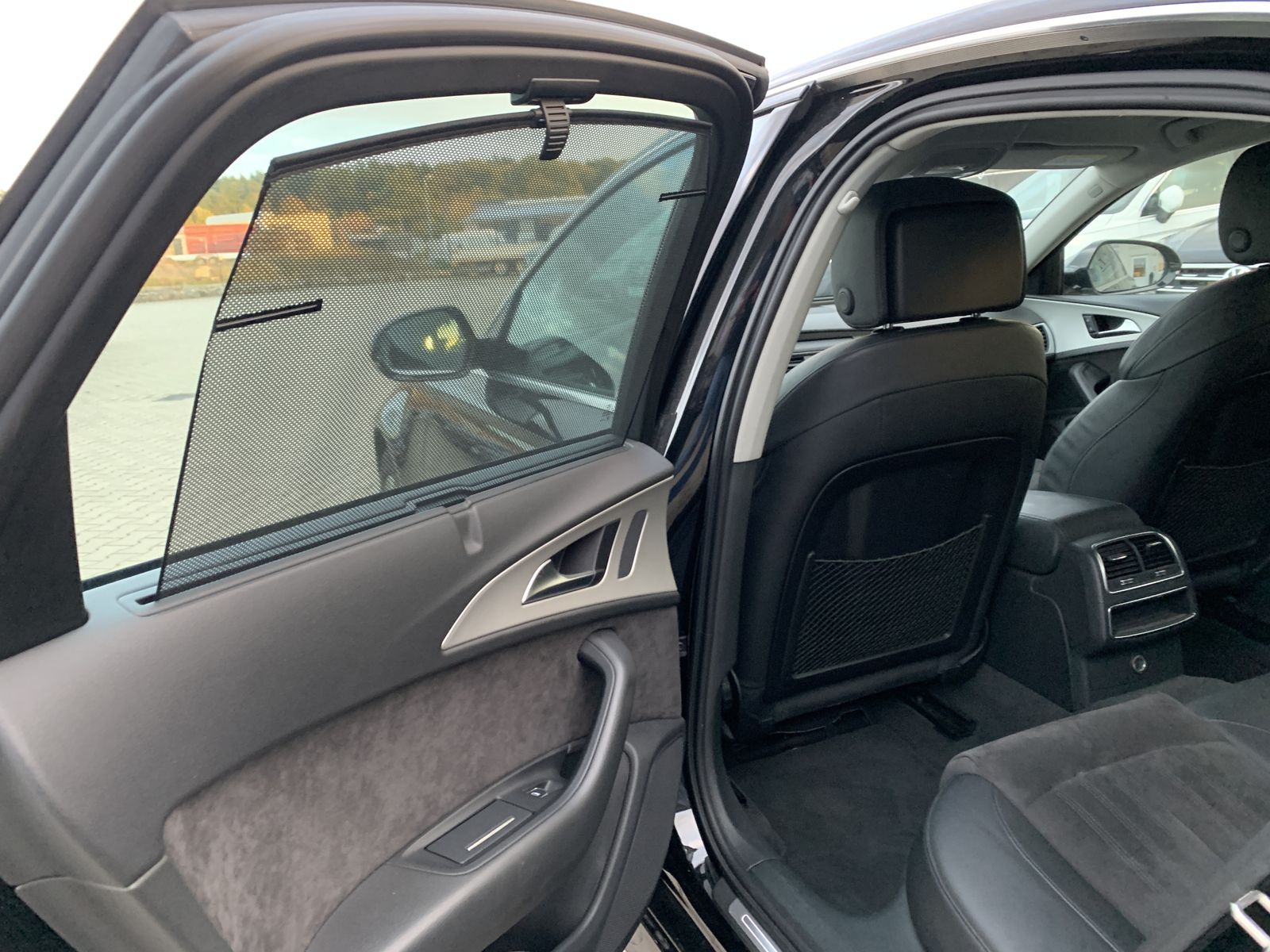 Fahrzeugabbildung Audi A6 2.0 TDI*Bi-Xenon*Alcantara*STHZ*Navi*PDC*