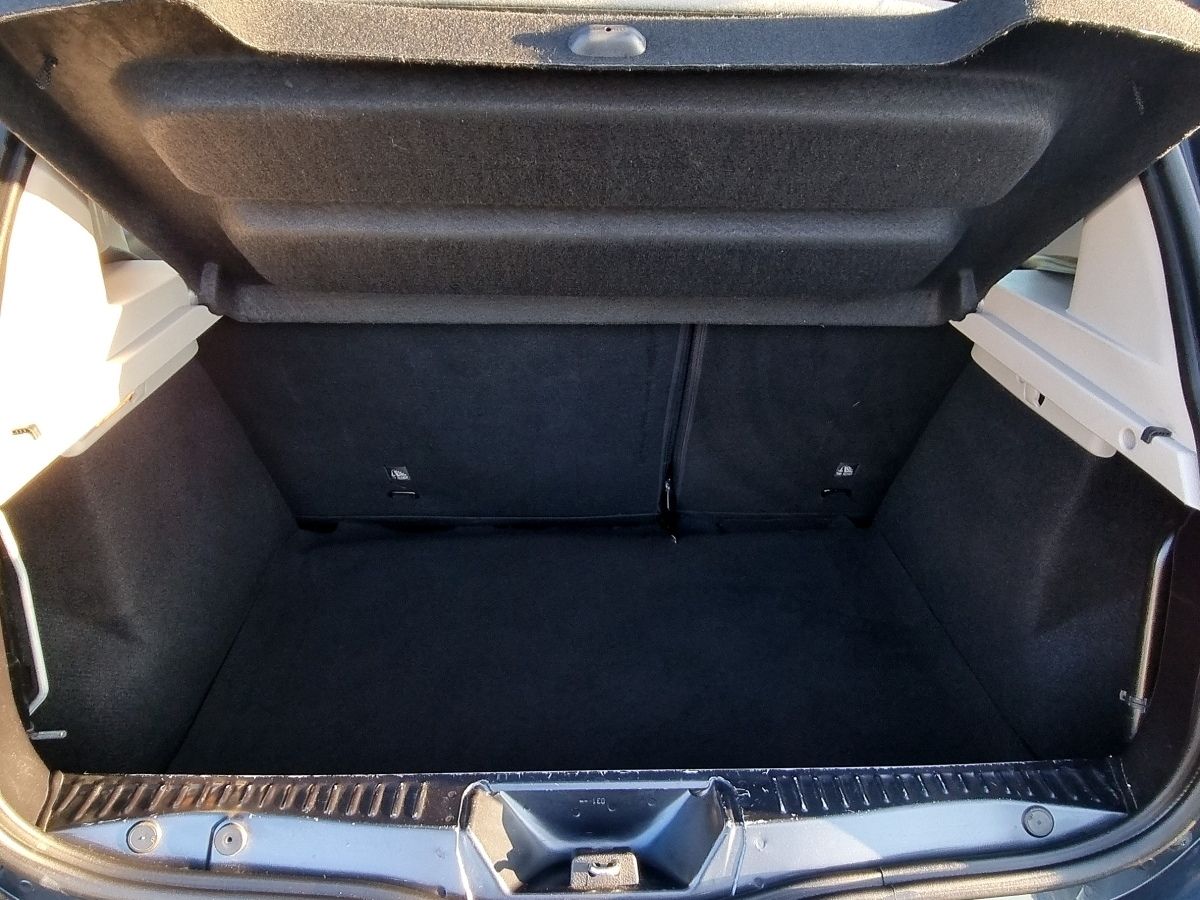 Fahrzeugabbildung Dacia Sandero Stepway Prestige TCe 90