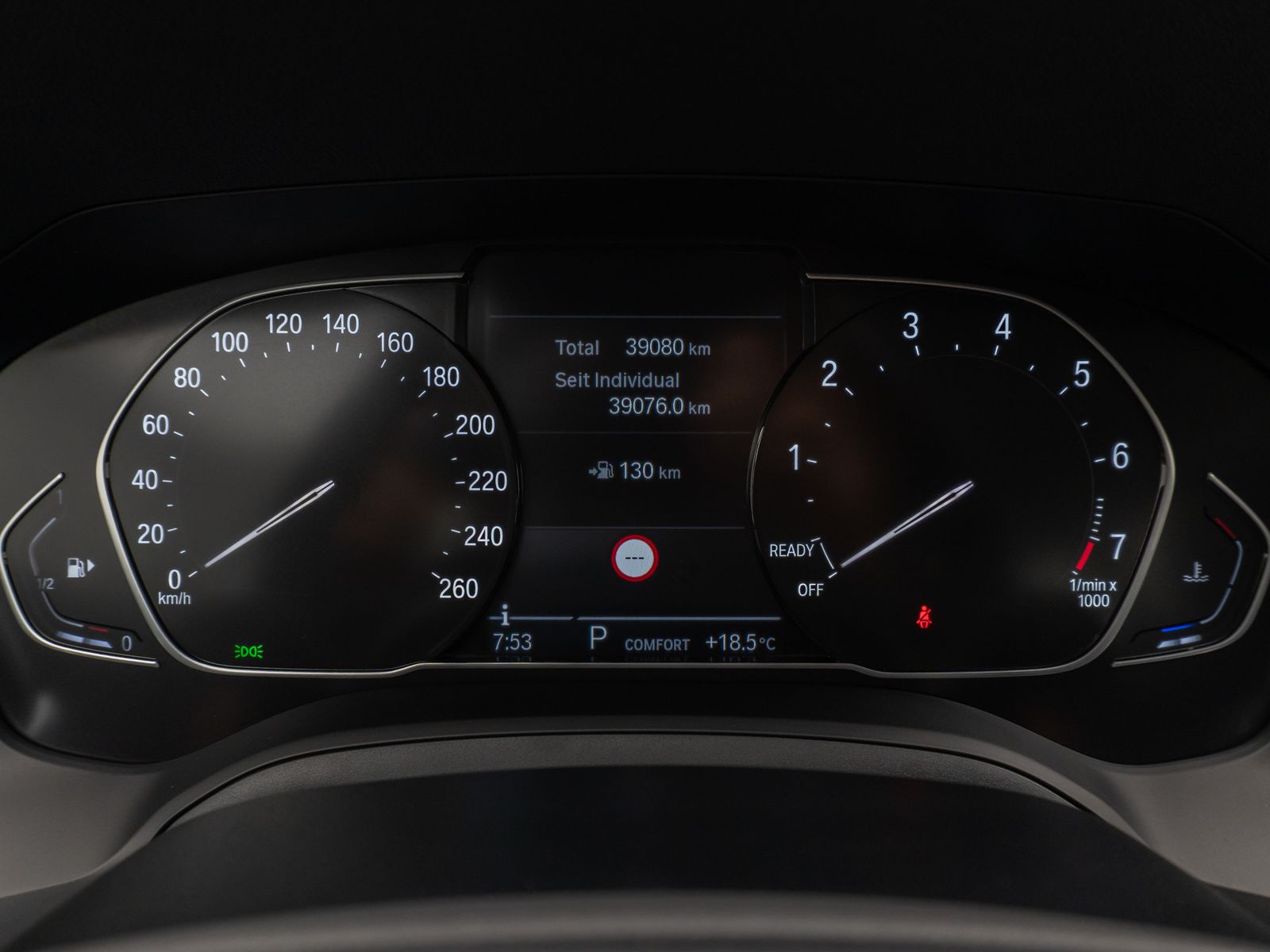 Fahrzeugabbildung BMW 320i CockPit+ DAB PDC LED Lordos Sitzhzg Komfort