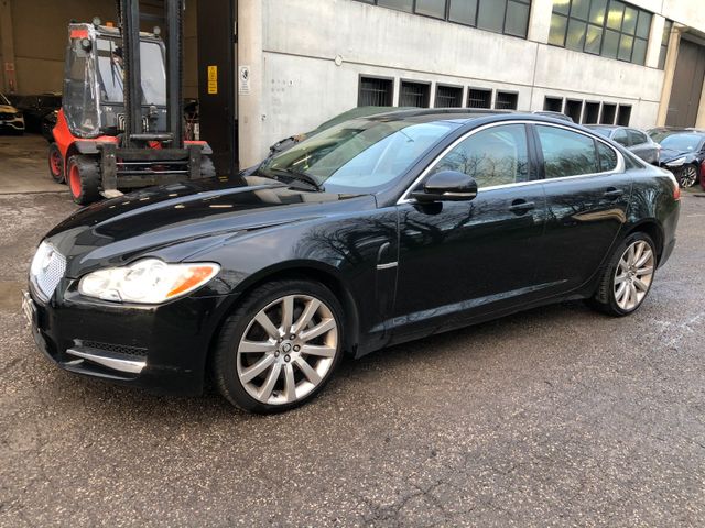 Jaguar XF 3.0 D V6 240CV LUXURY AUTOMATIC