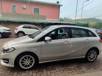 Mercedes B 180 - 2