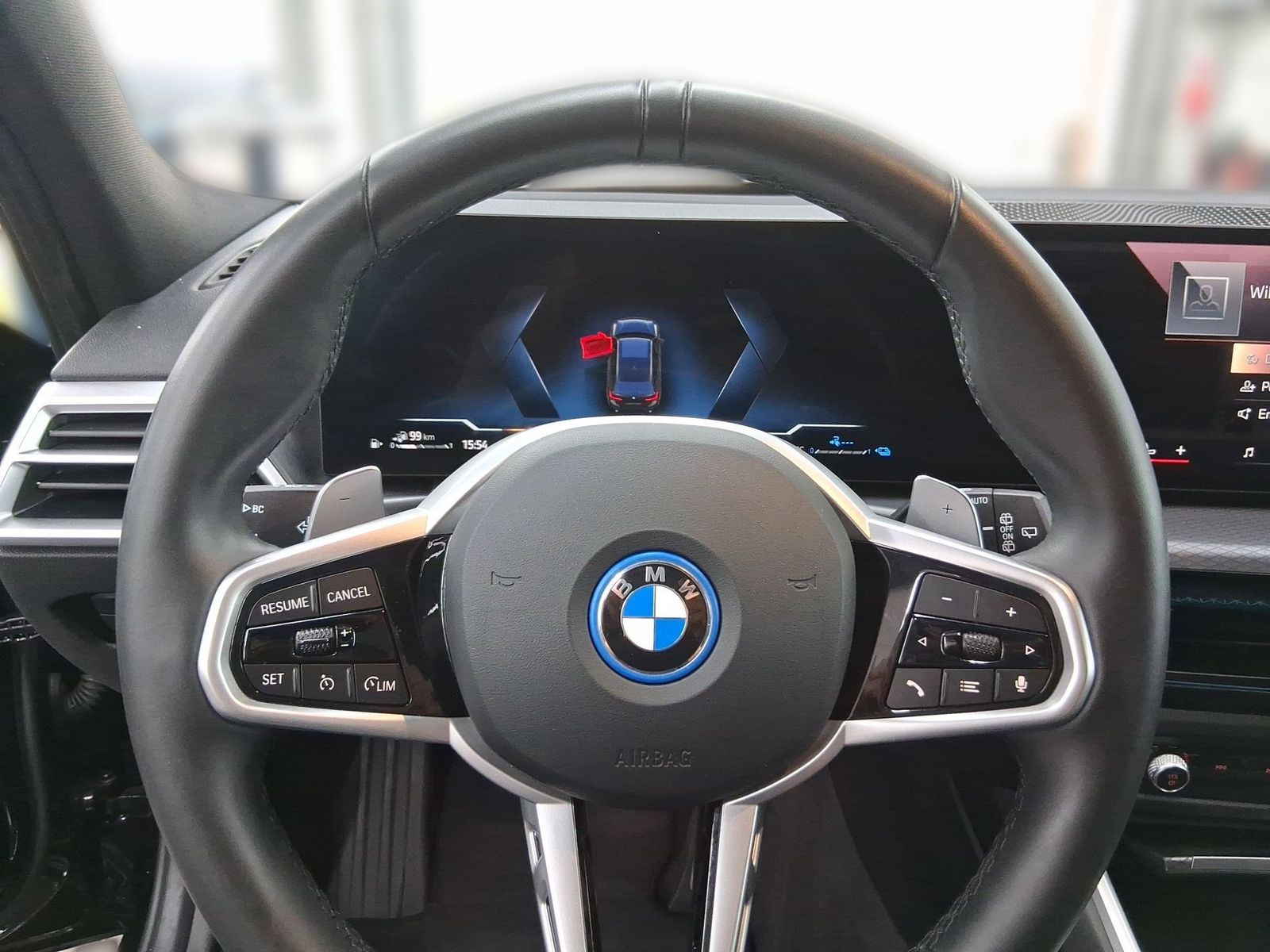 BMW 330 - Bild 8