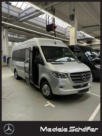 Mercedes-Benz Sprinter Reisevariante AST, Kofferraumvertiefung