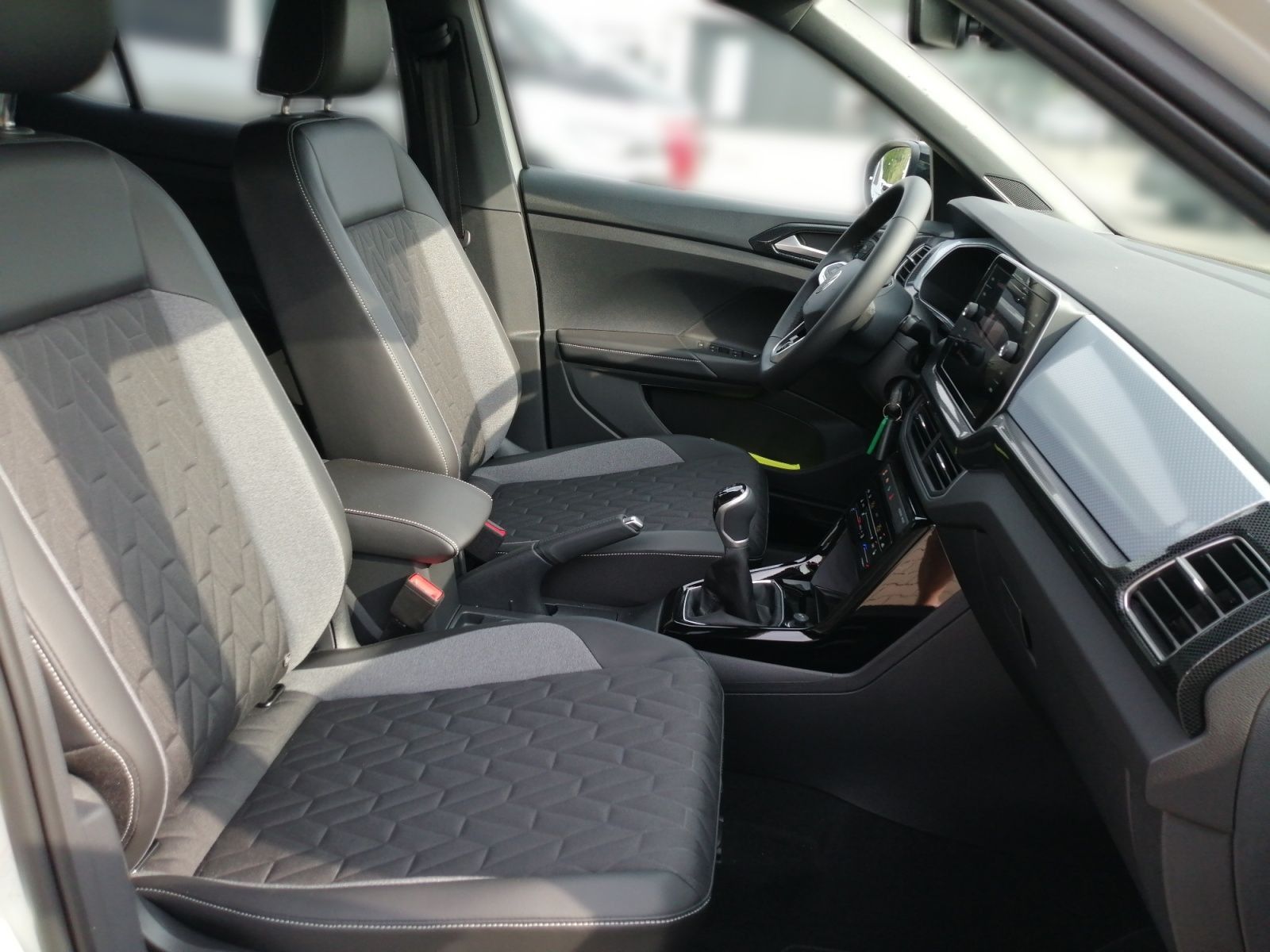 Volkswagen T-Cross - Bild 15