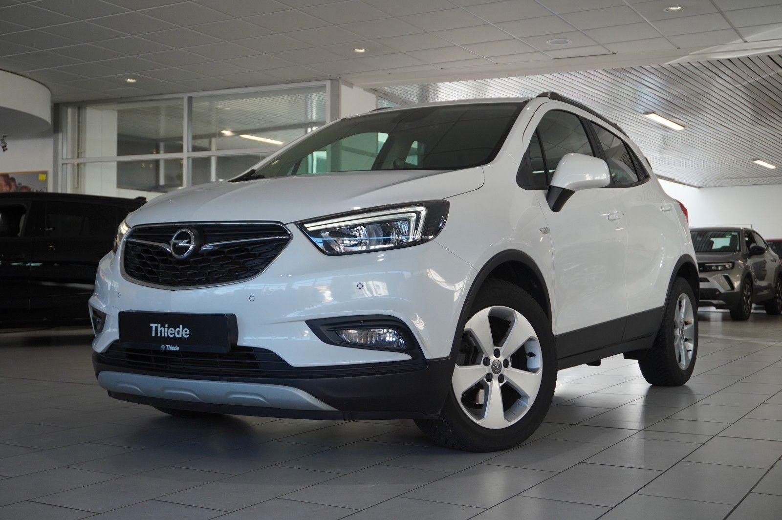 Fahrzeugabbildung Opel Mokka X 1.4 ON NAVI/LED/KAMERA/SHZ/SPORT/NEBEL