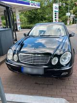 Mercedes-Benz Mercedes e320 - Mercedes-Benz E 320 aus 2004