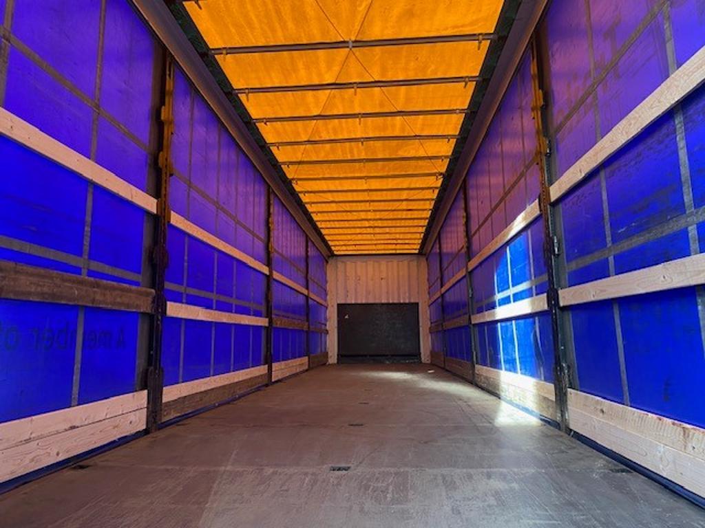 Krone Trailer Curtainsider Lifting + Sliding Roof Stra