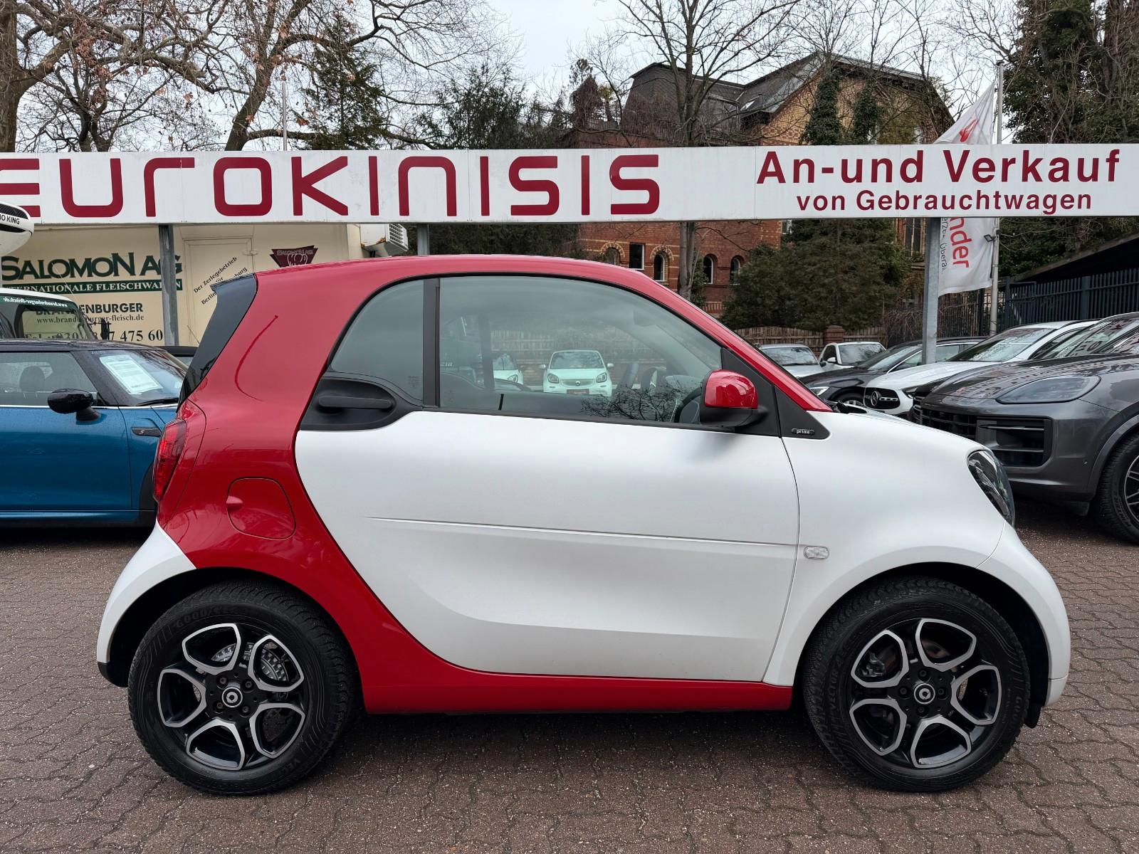 Smart fortwo 66kW DCT PRIME*PANO*LEDER*NAVI*SHZ*KAM
