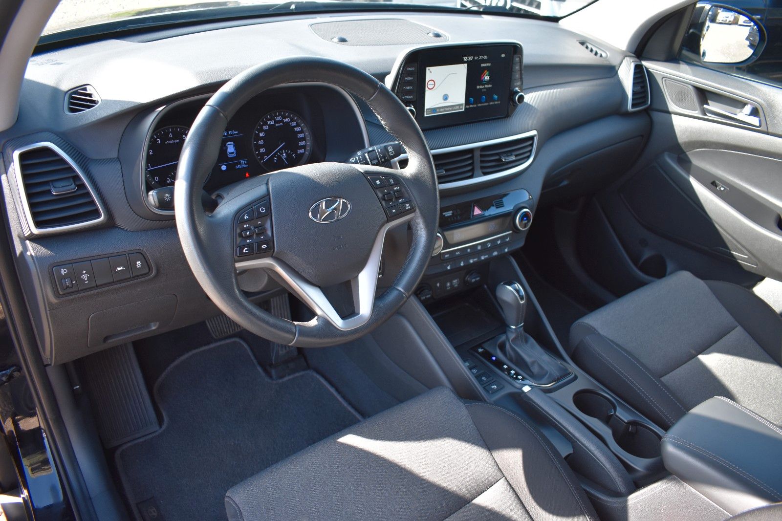 Fahrzeugabbildung Hyundai Tucson Trend 2WD Automatik Kamera AHK