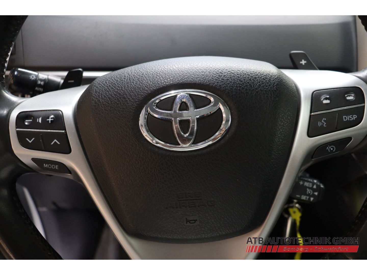 Fahrzeugabbildung Toyota Verso 1.8l Multidrive S Skyview Edition 5-Sitzer