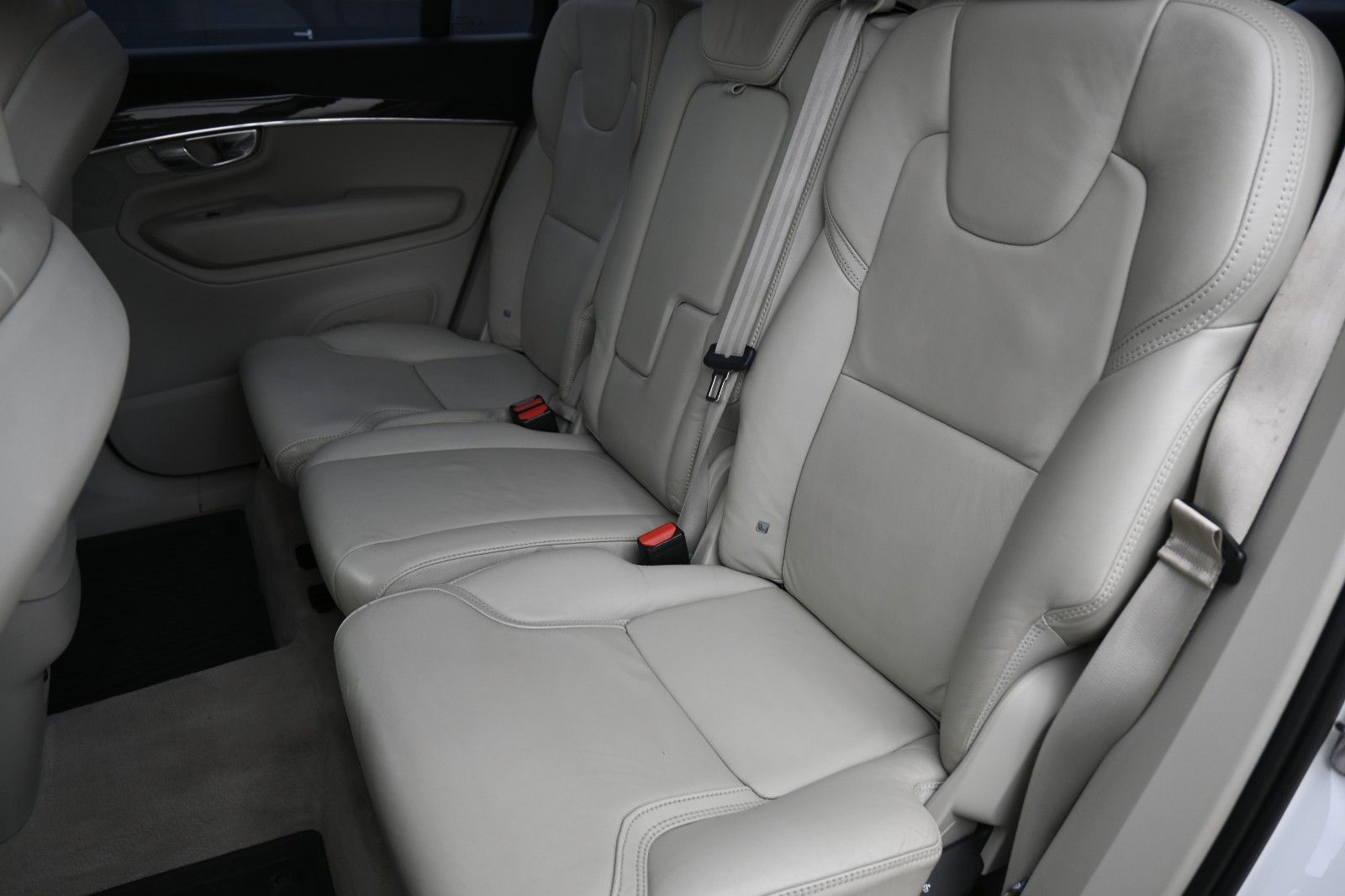 Fahrzeugabbildung Volvo Mietkauf *XC90 Incription*AWD*KAM*Navi