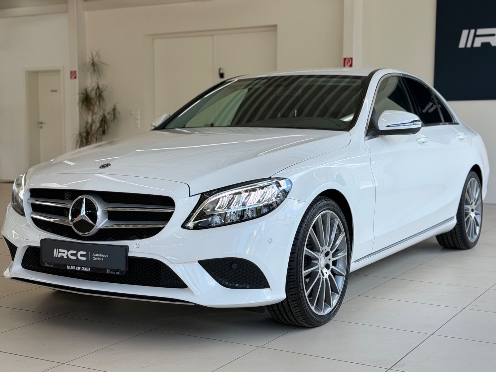 Mercedes-Benz C 180 Limo Sport Navi Ambi Kamera Leder