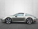 Porsche 992 911 Targa 4S BOSE Sitzbelüftung 360° - Porsche 992: Grün