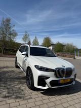 BMW X7 xDrive40d - - BMW X7 von privat