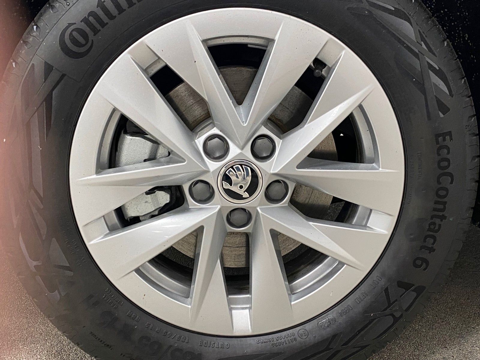 Fahrzeugabbildung SKODA Fabia 1.0 TSI AMBITION+KAMERA+ALU+110 PS+PDC+ALU
