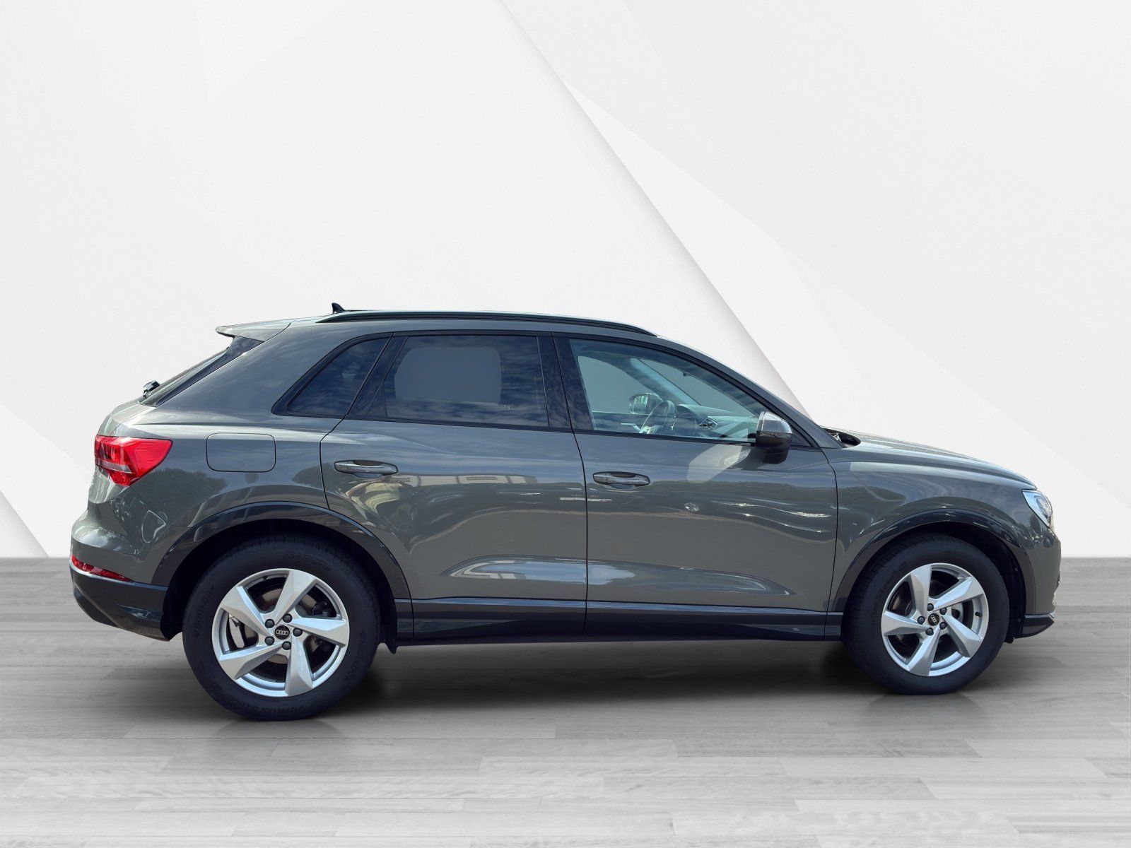 Fahrzeugabbildung Audi Q3 advanced 35 TFSI S tronic AHK,Navi,SHZ,ACC,LM