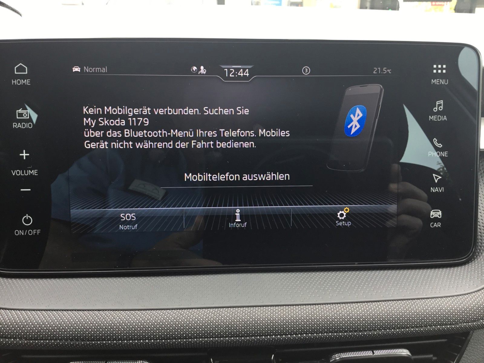 Fahrzeugabbildung SKODA Fabia 1.5l TSI DSG Selection+Navi+ACC+Kamera+16"