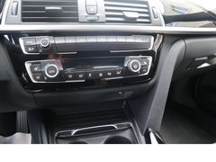 Fahrzeugabbildung BMW 318d Sport Line 1hd Navi Tempo Scheckheftgepfl