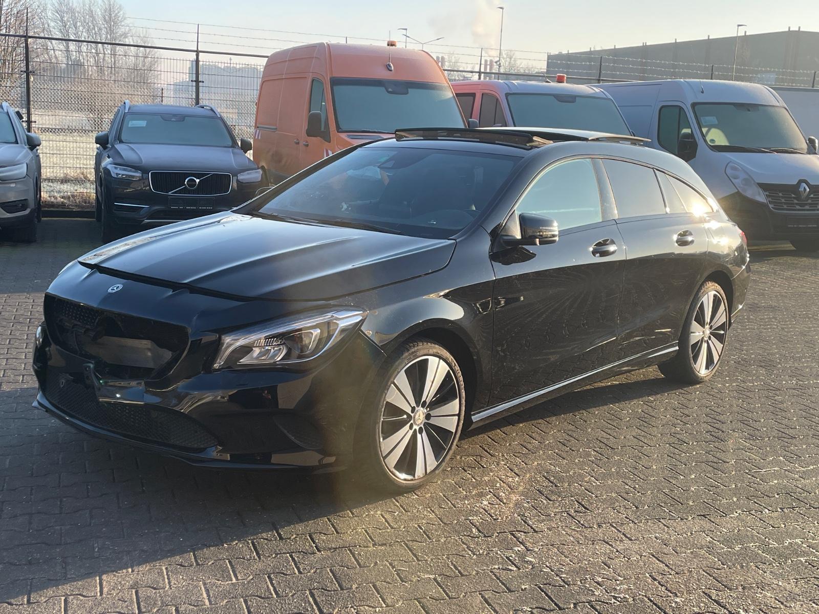 Mercedes-Benz CLA 200 SB Urban Panorama/ LED/ Ambiente/ Kamera