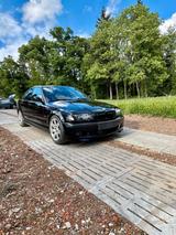 BMW e46 330i Limousine M Paket Alcantara - BMW 330 aus 2001: 330i