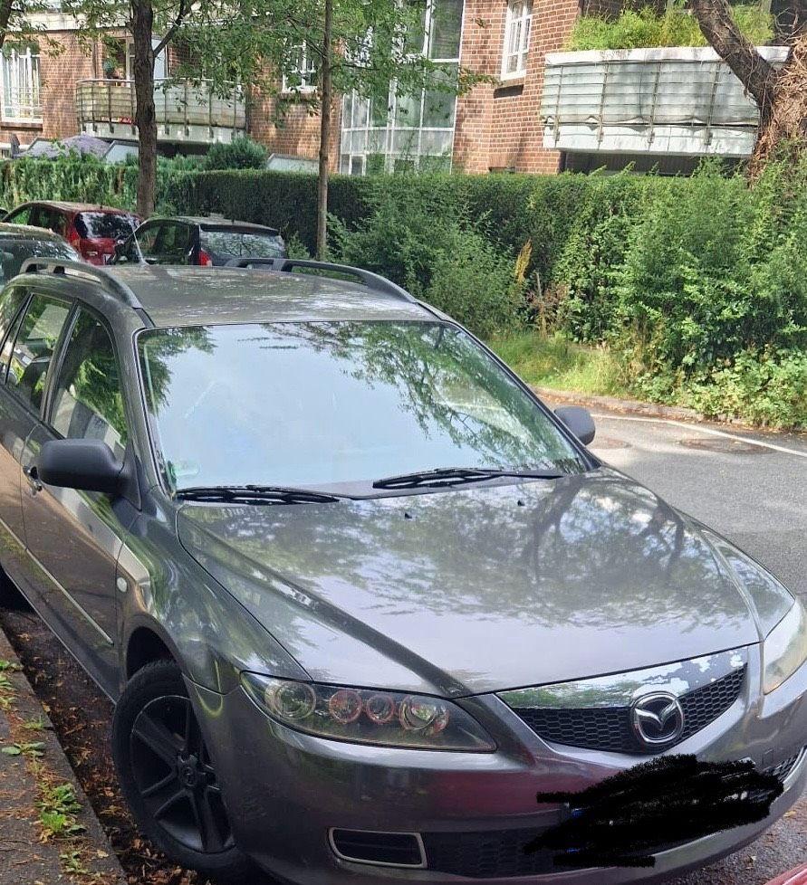 Mazda CX-5 2006 — rear view