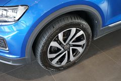 VW T-Roc 2.0 TDI Active | Navi | App | ACC | AHK VW T-Roc 2.0 TDI Active | Navi | App | ACC | AHK