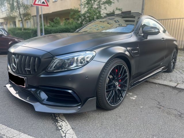 Mercedes-Benz C63 S Coupé AMG Brabus Carbon Bodykit & Sound