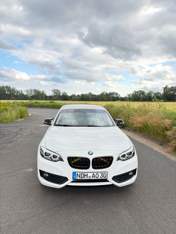 BMW 220i Steptronic Coupé Advantage Advantage
