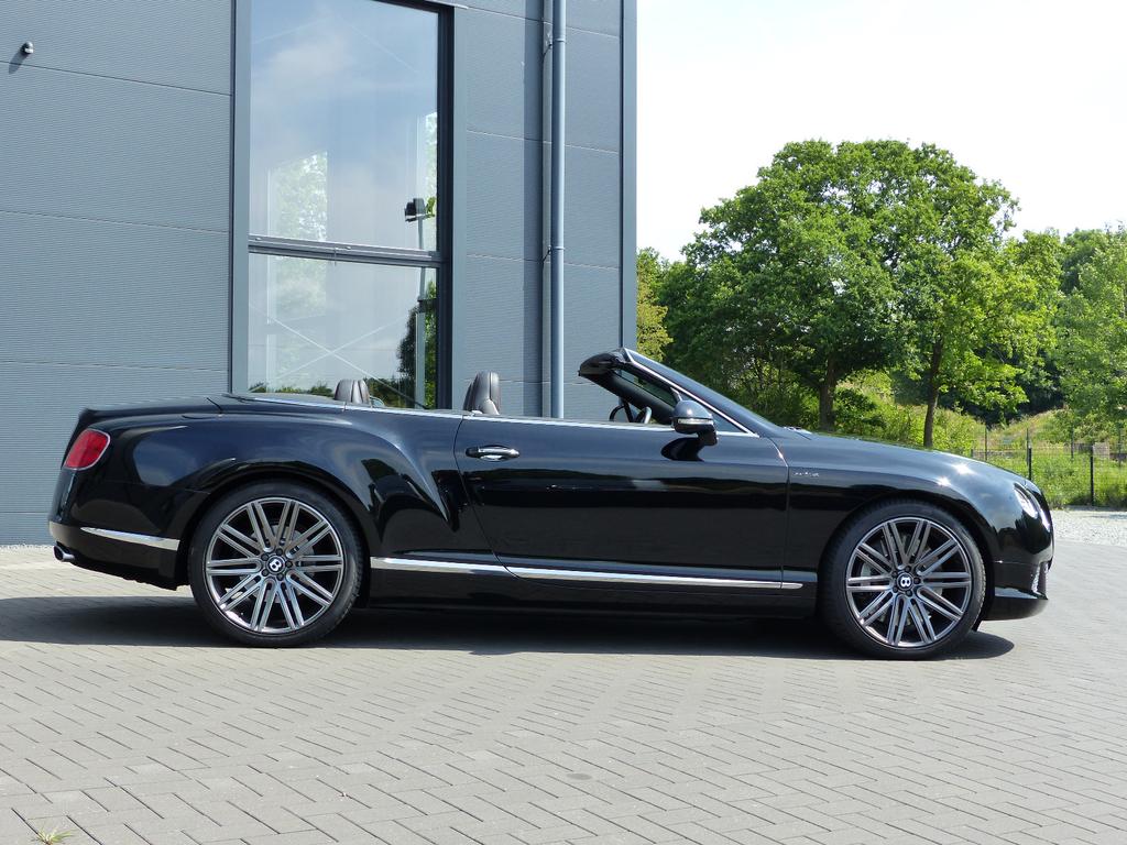 Bentley Continental GTC