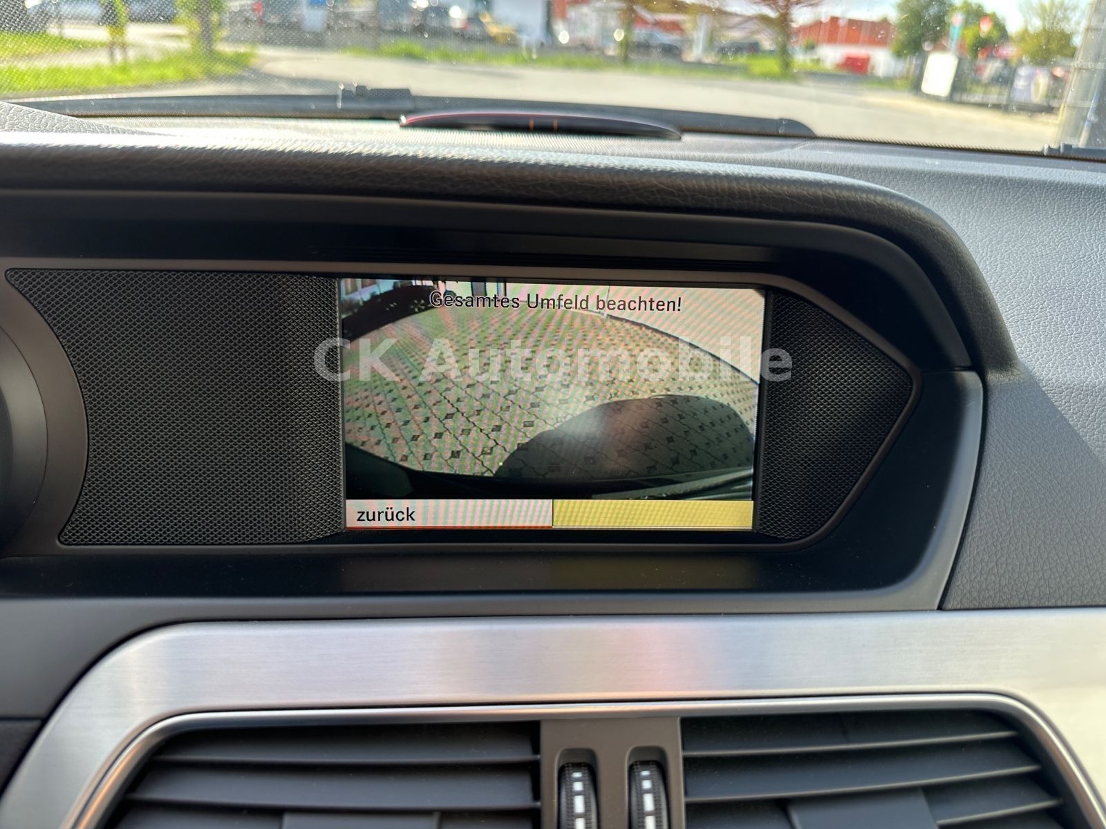 Fahrzeugabbildung Mercedes-Benz C 350 CDI T-Modell Avantgarde/Navi/Bi-Xenon/Kam.