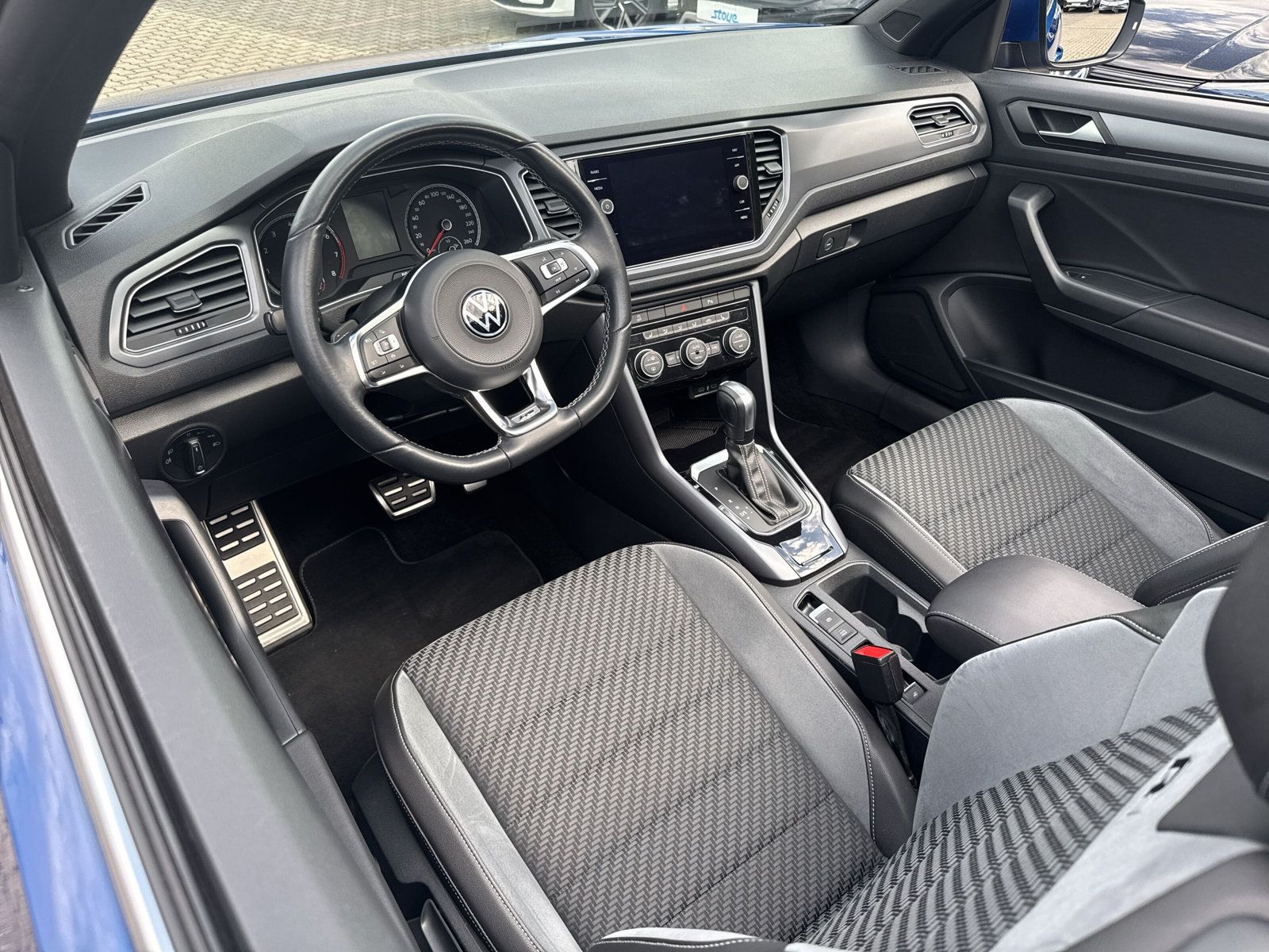T-Roc Cabriolet R-Line Navi, SHZ R-Line