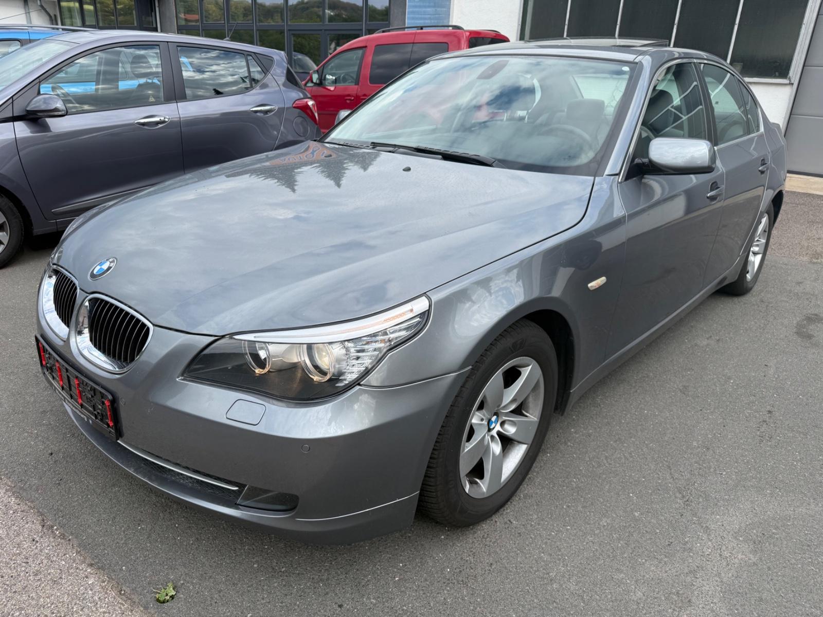 BMW 523i Limousine Edition Sport Automatik 8-fach