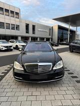 Mercedes-Benz Mercedes Benz s 350 long version - Mercedes-Benz E 350 in Karlsruhe