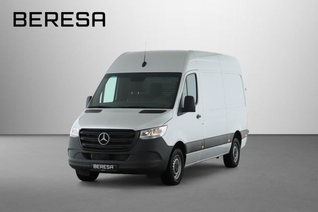 Mercedes-Benz Sprinter 317 CDI Kasten Hoch L2H2 Navi Kamera