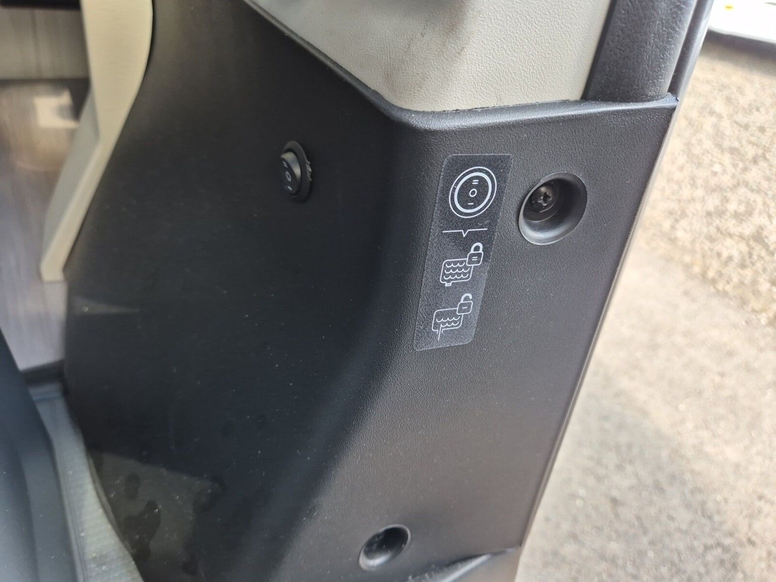Fahrzeugabbildung Adria Compact Supreme DL LED,Truma6E,Safety,Navi+RFK