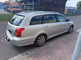 Toyota Avensis Kombi 2.0 Sol - Toyota Avensis in Frankfurt (Main)