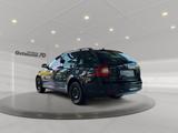 Skoda Octavia Combi Elegance 103kw TDI 4x4 *NAVI*Stand - Skoda Octavia aus 2012 mit Diesel-Antrieb: Kombi