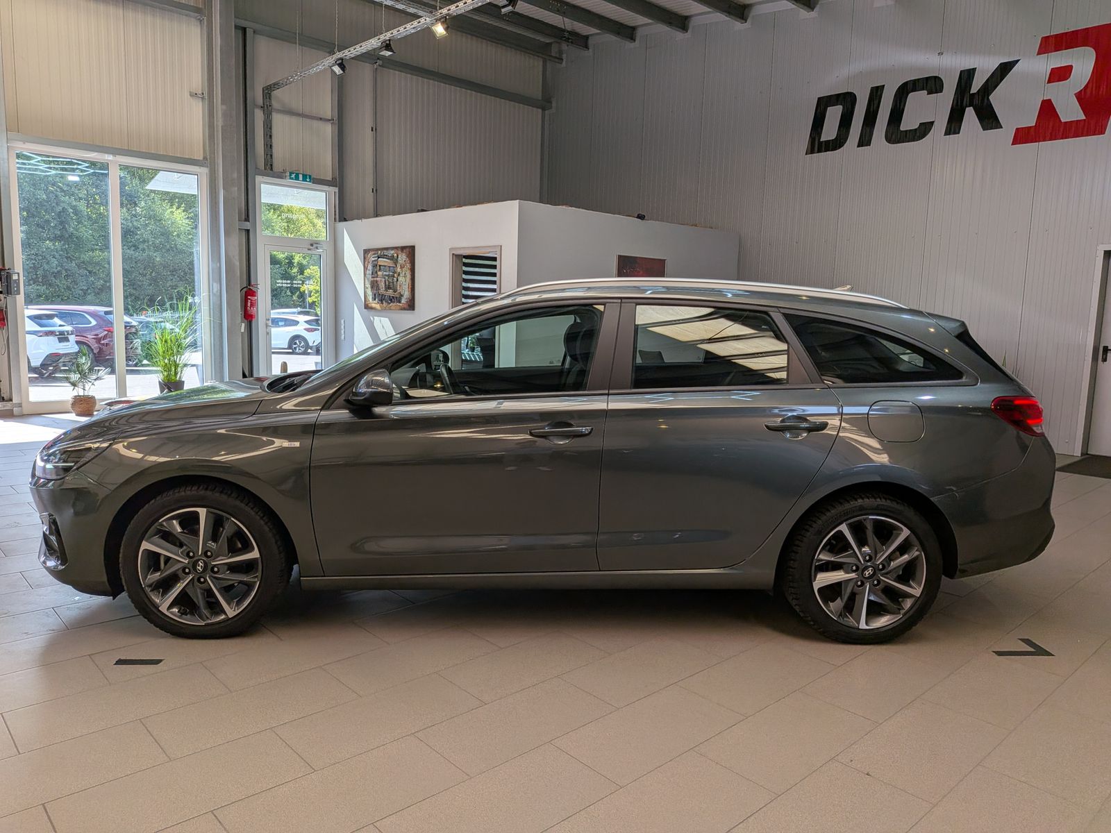Fahrzeugabbildung Hyundai i30 1.5 T-GDI DCT Trend MHEV Cam Navi LED-Paket