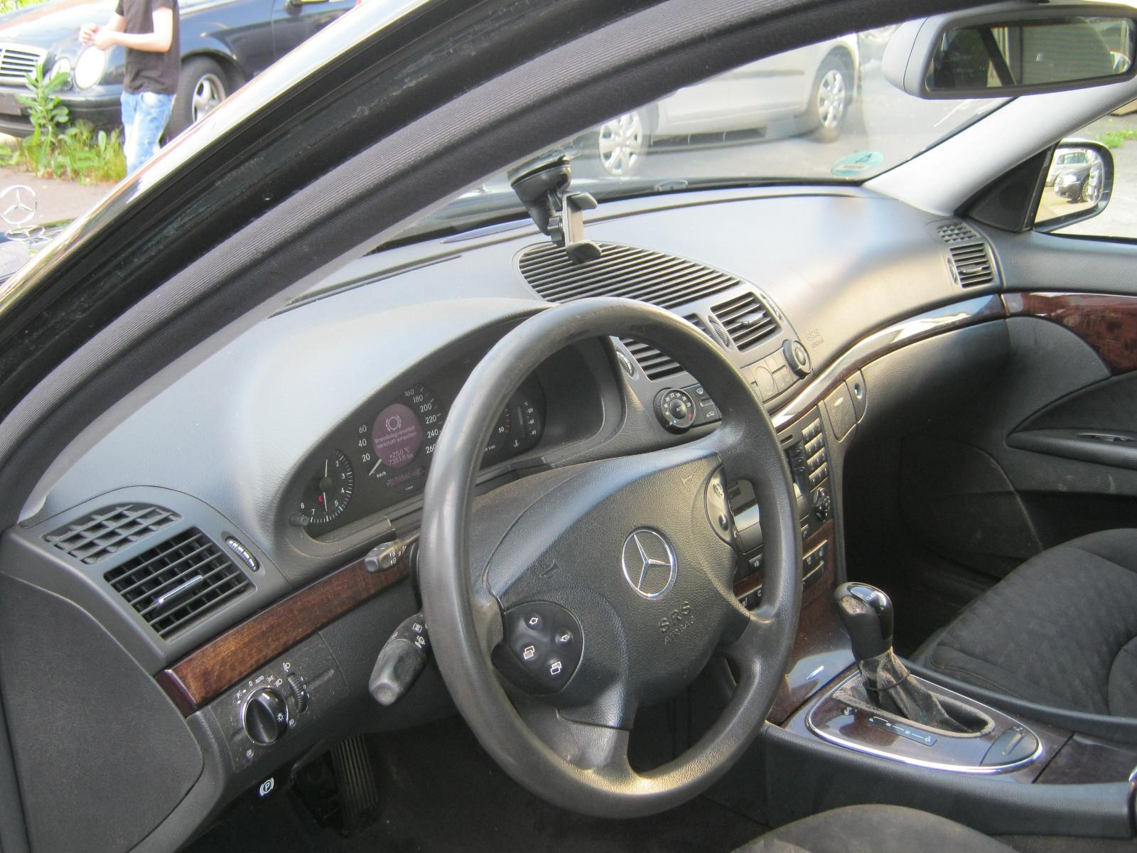 Mercedes-Benz E 220 CDI T CLASSIC Classic