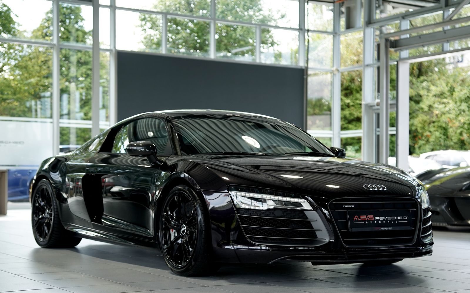 Audi R8