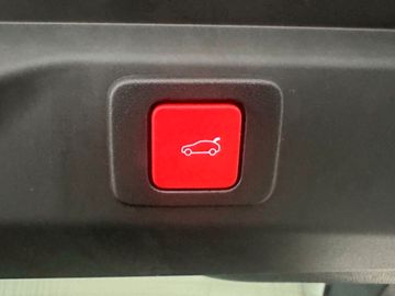 Peugeot 3008 1.2 145 GT LED*180Grad*Navi*elek.Koffer