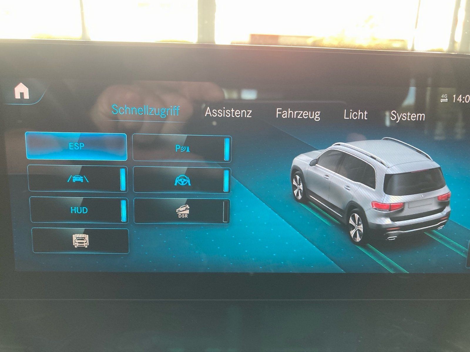 Fahrzeugabbildung Mercedes-Benz GLB 220 d 4M AMG*STDHZG*AHK*Distro*Burm*HUD*360*